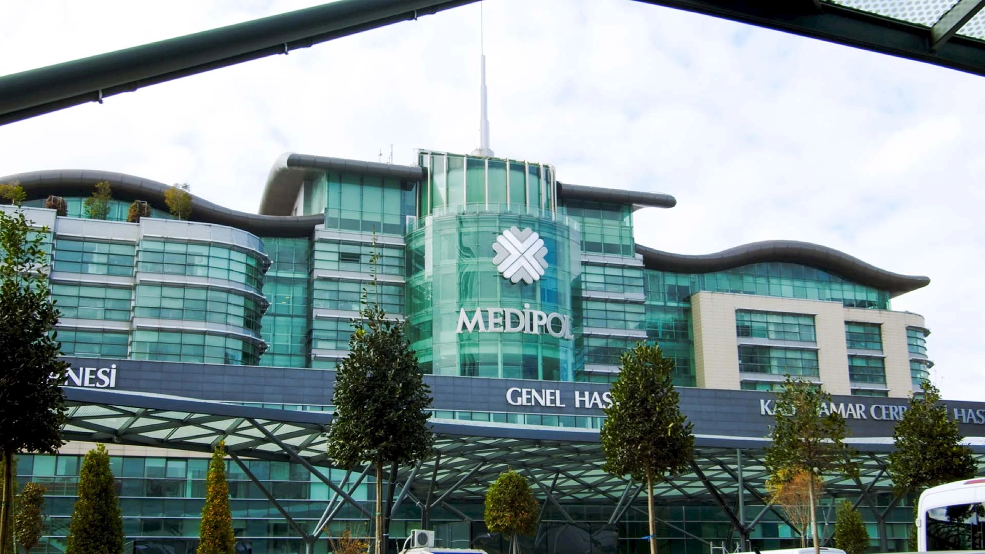 MEDİPOL MEGA HOSPITAL
